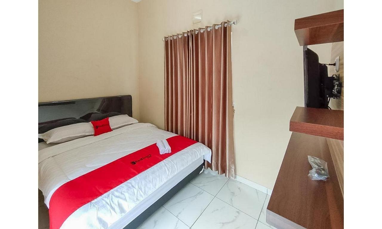 Reddoorz Near Bns Batu Hotel Tlekung Exterior photo